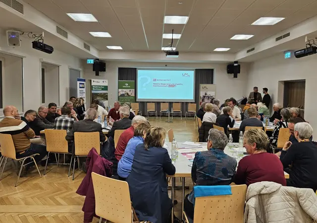 Foto: Jakob Stürzenbaum