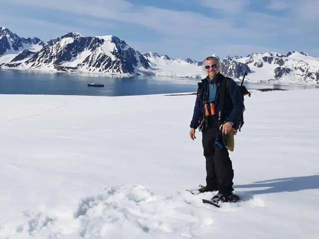 Als Expeditionsleiter begleitet Philipp Schaudy Reisen in den hohen Norden, unter anderem auf Spitzbergen. | Foto: Schaudy