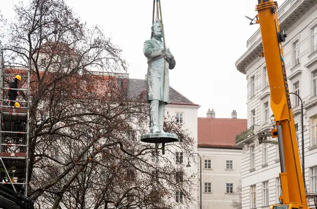 Beim Denkmal von Dr.-Karl-Lueger beim Stubentor wurde nun die Figur abgenommen. | Foto: Wolfgang Thaler/KÖR Wien