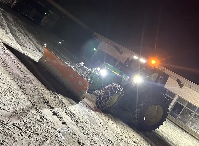 Winterdienst ist oft ein Job in der Nacht. | Foto: MR Raabtal