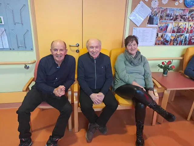 Von li. nach re.: Werner Haindl, Erich Timischl und Anita Kurzmann | Foto: Josef Kurzmann Hausleiter