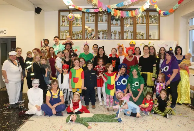 Kindermaskenball in Eichhorn. | Foto: Frauentreffpunkt