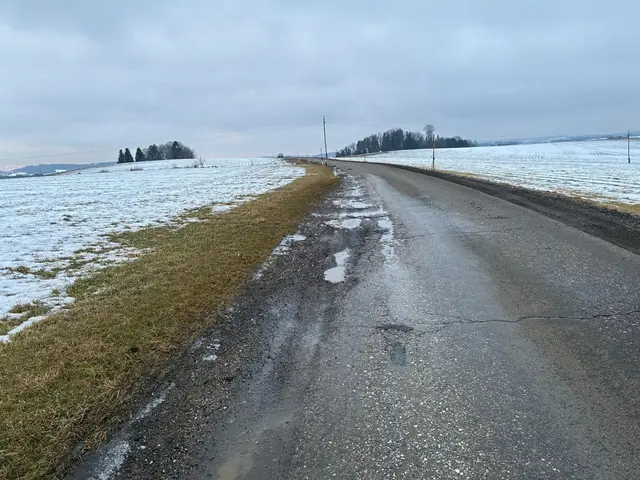 Die Rieder Hochstraße muss saniert werden. | Foto: Erhard Weinzinger