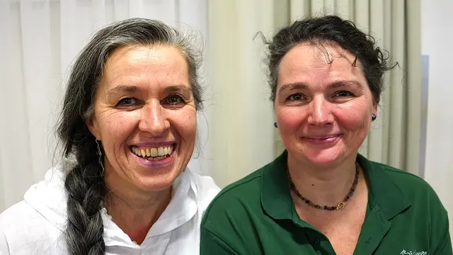 Humanenergetikerin Elfriede Böhm und Gebietsbäuerin Romana Weber. | Foto: Franz Fichtinger