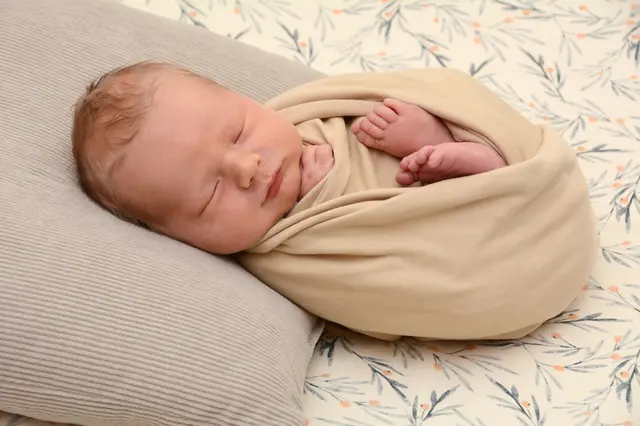 Name: Rafael
Geburtsdatum: 06.01.2026
Gewicht: 3.270 g
Größe: 49 cm
Eltern: Jasmin und Paul Zelinka aus Mürzzuschlag | Foto: Babysmile