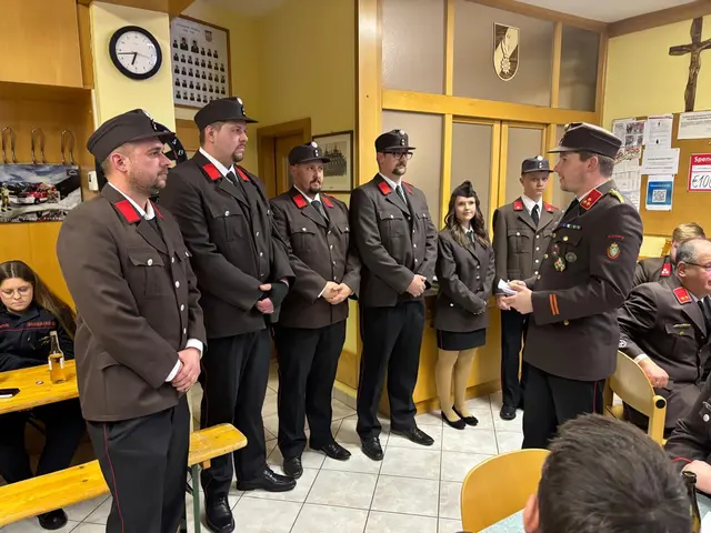 Ein besonderer Moment der Versammlung war die feierliche Angelobung von sechs neuen Feuerwehrleuten, die nach ihrer Grundausbildung nun offiziell den Aktivstand verstärken. | Foto: FF Wartberg