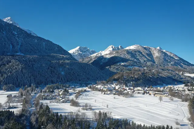 In Mauthen wartet ein atemberaubendes Berg-Panorama | Foto: Ingo Ortner