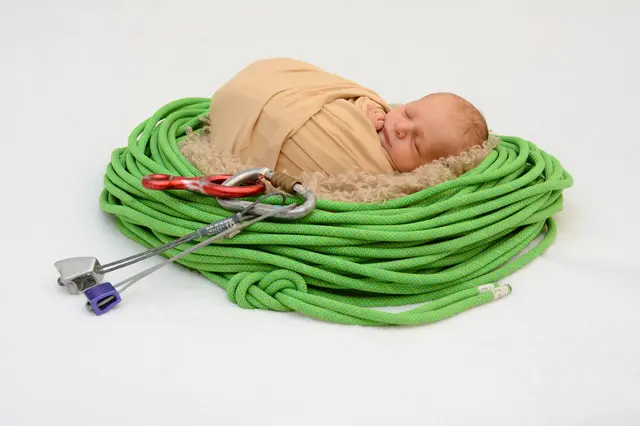 Name: Ferdinand
Geburtsdatum: 03.01.2026
Gewicht: 2.900 g
Größe: 50 cm
Eltern: Katharina und Patrick Hartl aus Mürzzuschlag | Foto: Babysmile