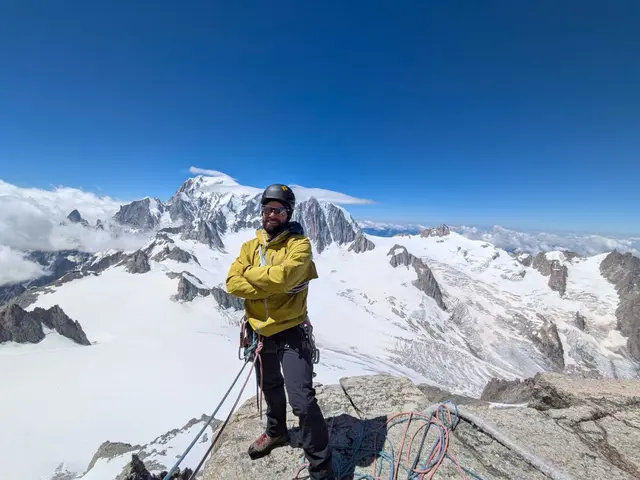 Matthias Aberer folgte dem Ruf der Berge in die weite Welt hinaus. Courmayeur in den italienischen Alpen war dabei eines der näheren Ziele. | Foto: Aberer