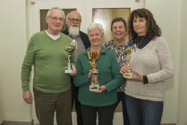Leo Großholzner, Wolfgang Boschitzko, Traudi Ott, Vorsitzende Veronika Bachmayr, und Erika Knapp (v.li.) | Foto: Johann Aigner
