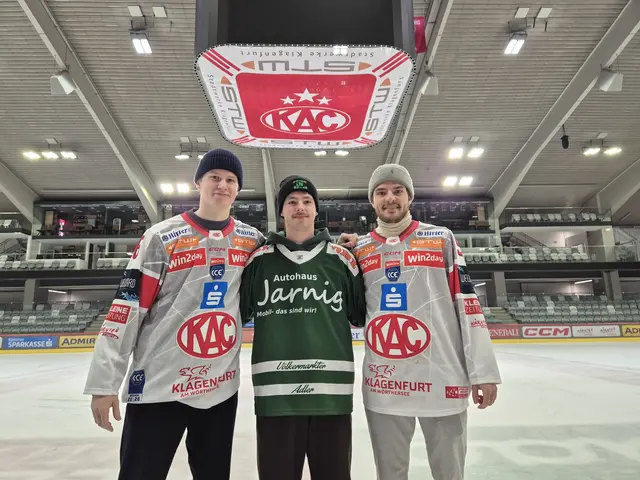 Vom EC-KAC Tobias Sablattnig (links) und Fabian Hochegger (rechts) sowie vom VST Völkermarkt Hanno Paternoss (Mitte) | Foto: EC-KAC/Hannes Biedermann