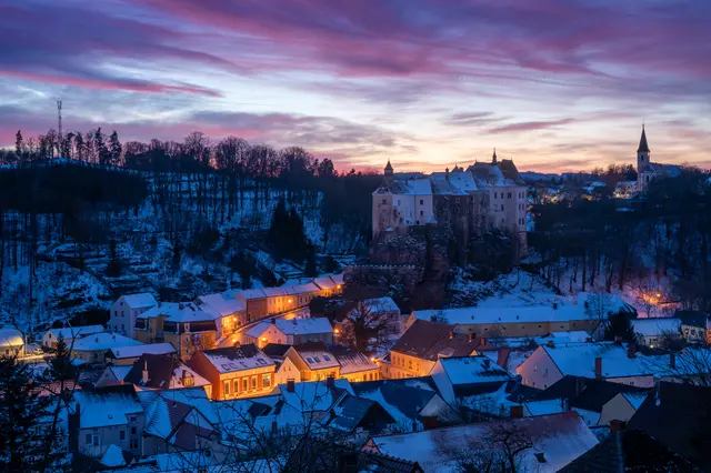 Jänner ist eine Zeit, in der die Natur zur Ruhe kommt und sich in frostigem Weiß präsentiert. | Foto: Markus Pufler