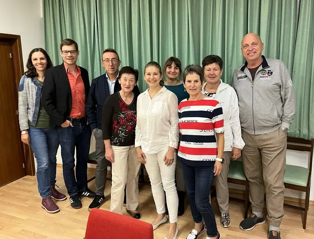 Die Mitglieder der letzten Arbeitskreissitzung "Gesundes Dorf Jois": Regionalmanagerin Marion Wurm, "Gesundes Dorf"-Arbeitskreisleiter Sascha Krikler, Bürgermeister Hannes Steurer, Gemeinderätin Maria Unger, Eva Maria Ensfellner, Verena Fischbach, Hildegard Haider, Helga Gotsmich, Gerhard Gotsmich | Foto: Jois Info