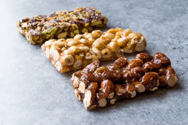 Nur vier von knapp 300 getesteten Bio-Riegel bestanden den Test.  | Foto: panthermedia/Alp_Aksoy