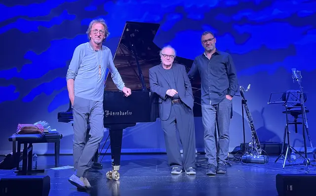 Michael Köhlmeier, Klaus Dickbauer und Martin Gasselsberger bringen „Boulevard der Helden“ ins Greith-Haus. | Foto: Elke Hesse