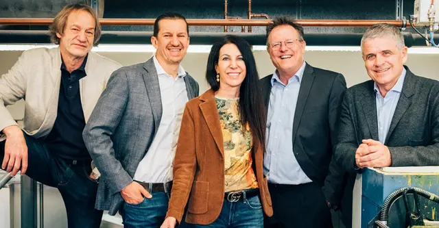 Dietmar Hernegger, Thomas Hernegger, Alexandra Hernegger, Andreas Lechleitner, Martin Fiegl | Foto: Hernegger/Alpina