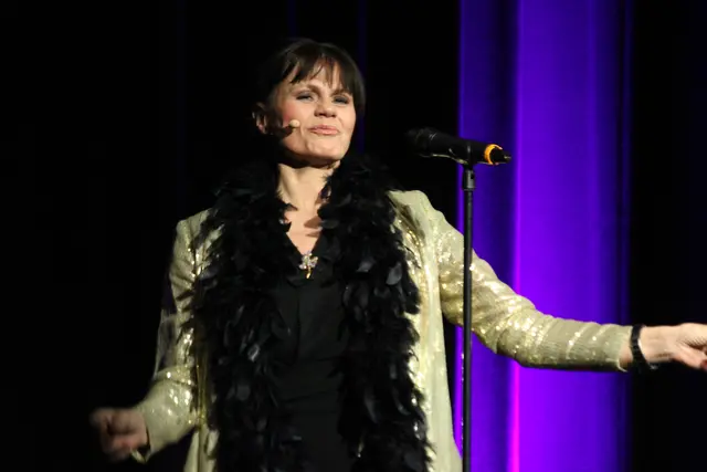 Eva Maria Marold begeisterte die Gäste im Frank Stronach Saal in Weiz. | Foto: Josef Hofmüller