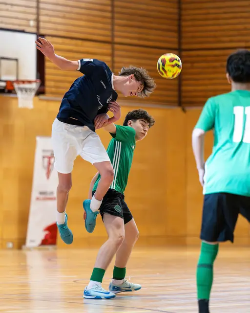 U15: Landeck, SPG Unterland, Kufstein, SPG Westliches Mittelgebirge, FC Wacker Innsbruck und Rum duellieren sich im Landessportcenter.  | Foto: TFV / Daniel Schönherr