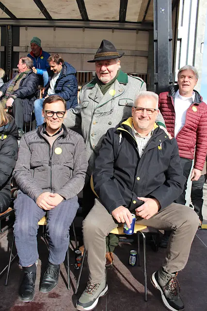 Bgm Martin Wegscheider (Tulfes) mit Moderator Reinhold Steiner und Gemeindevorstand Stanislaus Schwarzenauer.