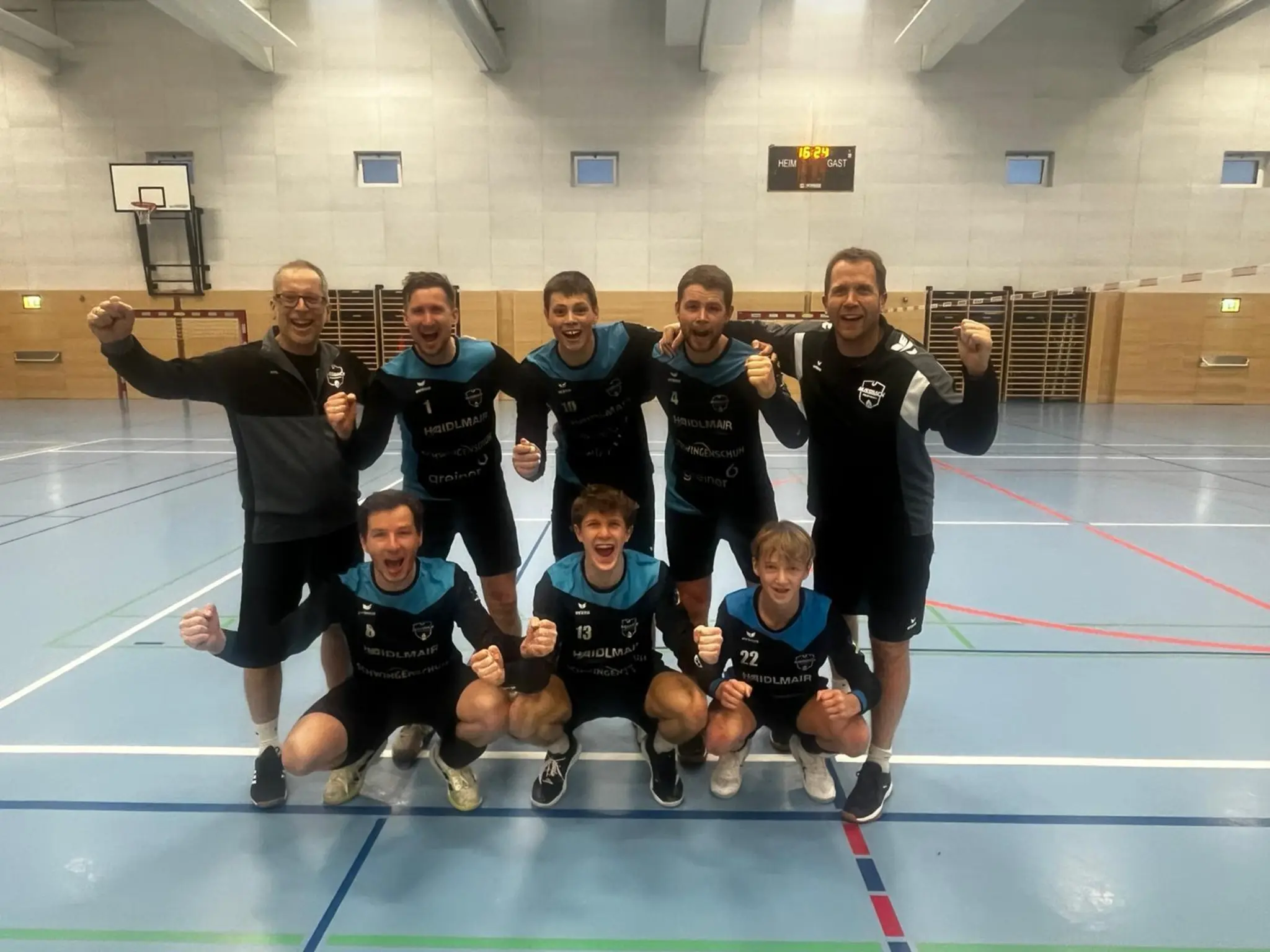 2. Faustball-Bundesliga: Nußbacher Herren holen sich den Meistertitel - ...