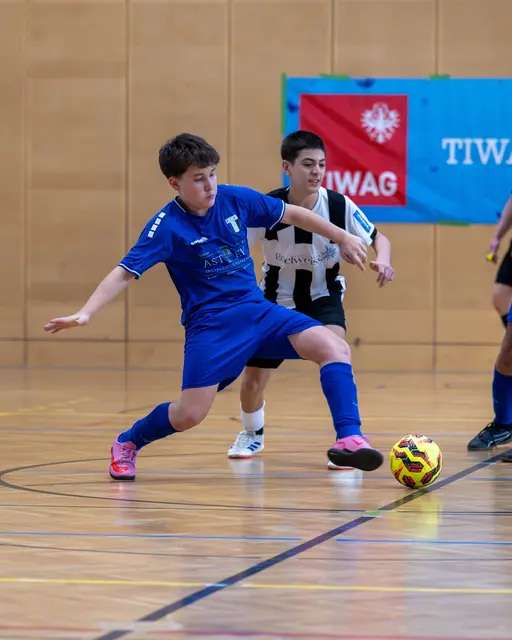 U15: Landeck, SPG Unterland, Kufstein, SPG Westliches Mittelgebirge, FC Wacker Innsbruck und Rum duellieren sich im Landessportcenter.  | Foto: TFV / Daniel Schönherr