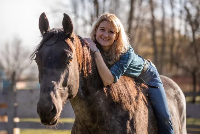 Barbara Pollinger aus Mautern wurde zur neuen Bezirksbäuerin gewählt.  | Foto: Dominiks Pferdebilderei