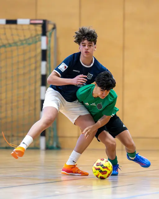 U15: Landeck, SPG Unterland, Kufstein, SPG Westliches Mittelgebirge, FC Wacker Innsbruck und Rum duellieren sich im Landessportcenter.  | Foto: TFV / Daniel Schönherr