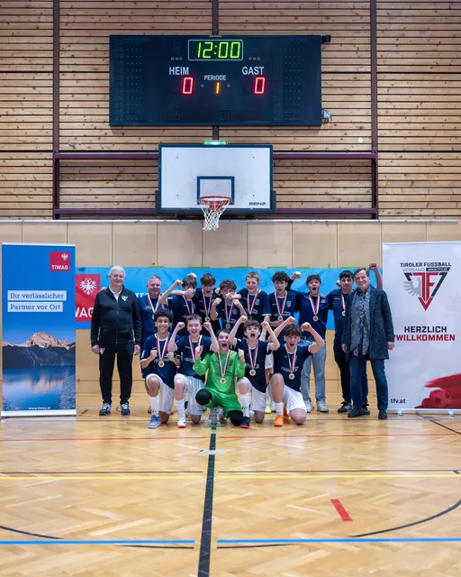 Jubel beim SK Rum, ohne Niederlage und ohne Gegentreffer zum Titel im U15-Bewerb | Foto: TFV / Daniel Schönherr