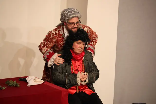 Stefan Pimmingstorfer und Reinhold Entholzer überzeugten das Publikum mit ihrer schauspielerischen Leistung.  | Foto: MeinBezirk/Constance Haslberger