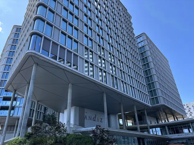 Das Hotel Andaz in Favoriten wurde um 92 Millionen Euro verkauft und wird weiter betrieben. | Foto: Michael Marbacher/MeinBezirk