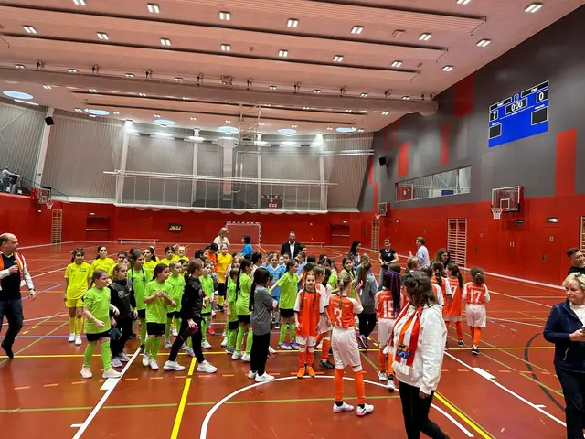 Insgesamt nahmen 159 Kinder (92 Buben und 67 Mädchen) aus mehreren Schulen im 11. Bezirk an den Bewerben teil. Im Mittelpunkt des Turniers standen Teamgeist, Einsatzfreude und Fairplay. | Foto: BV 11