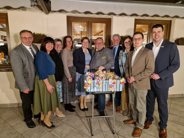 Richard Hogl, Michaela Gilli-Brickl, Daniela Hagenbüchl-Schabl, Auguste Lehner, Eva Kloiber, Franz Kloiber, Karl Wilfing, Irmtraud Traxler, Stefan Schröter, Florian Hinteregger | Foto: Richard Hogl