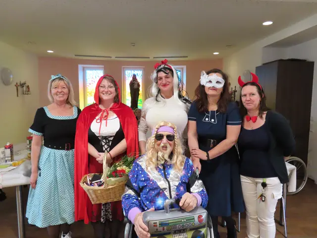 1000 Märchen und Sagen im Marienhof: Ob Rotkäppchen oder der Teufel - alle feierten gemeinsam. | Foto: Marienhof Wohngemeinschaften GmbH