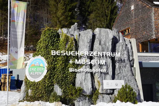 Das Besucherzentrum in Bischofshofen. | Foto: Emanuel Hasenauer