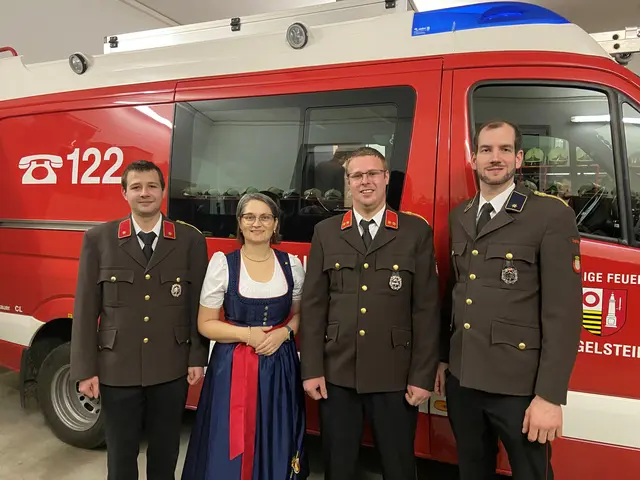 Engelstein: Daniel Eschelmüller, Bgm. Elisabeth Wachter, Manuel Hackl, Florian Markhart | Foto: Marktgemeinde Großschönau
