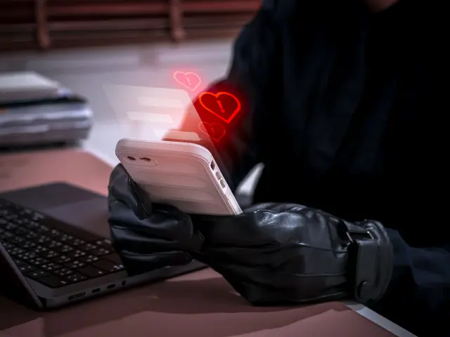 Ein 52-jähriger Mann aus dem Bezirk Wolfsberg wurde Opfer eines Liebesbetruges im Internet. (Symbolfoto) | Foto: stock.adobe.com/at/tete_escape