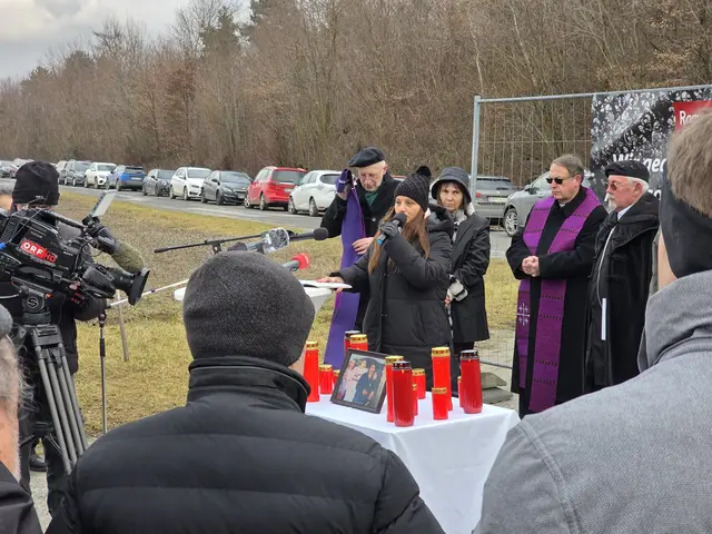 Manuela Horvath, Leiterin der Romapastoral bei ihrer Gedenkrede in Oberwart.  | Foto: Romapastoral