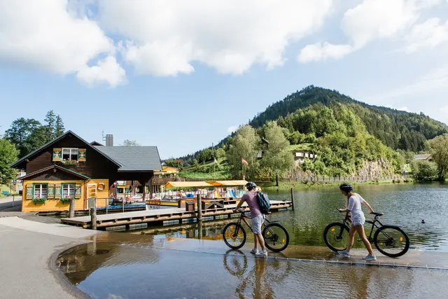 Rastmöglichkeit am Lunzer See. | Foto: Mostviertel Tourismus, schwarz-koenig 