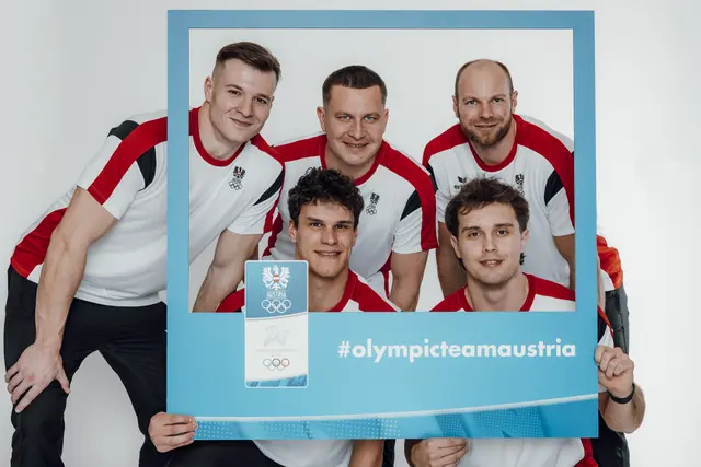 Das Bobteam Treichl: Hinten Kristian Huber, Markus Treichl und Markus Sammer; vorne v.l. Sascha Stepan und Leo Sares | Foto: ÖOC / Patrick Steiner