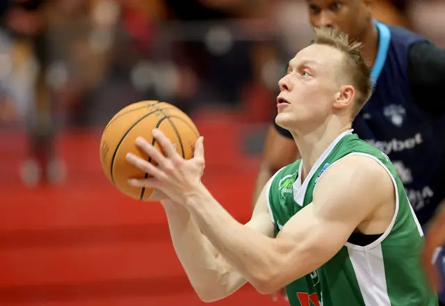 Vitaliy Zotov steuerte 18 Punkte bei. | Foto: Flickr