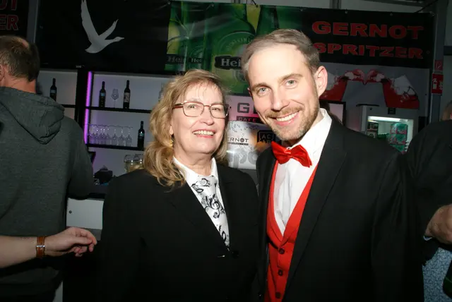 Chorleiterin von Mogersdorf Elisabeth Paukovitsch mit dem Dirigenten Mario Schulter. | Foto: Anna Maria Kaufmann