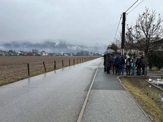 Zum Start des Wettbewerbs wurde das Grundstück von den Architekten besichtigt.
 | Foto: Marktgemeinde Gratwein-Straßengel