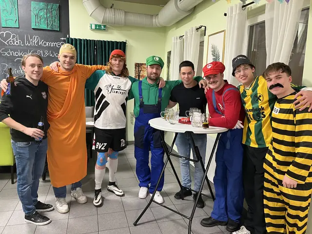 Der SV Sigleß lud zum Gschnas in Julie`s Badcafé ein. | Foto: Gemeinde Sigleß