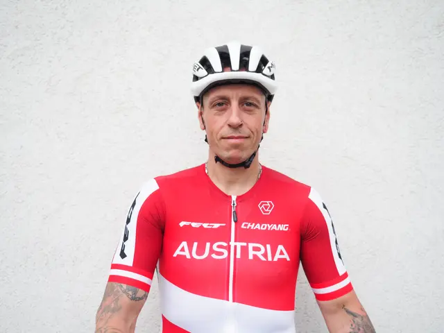 Das WM-Dress will Jürgen Kiegerll 2027 in Frankreich wieder tragen. | Foto: Gaube