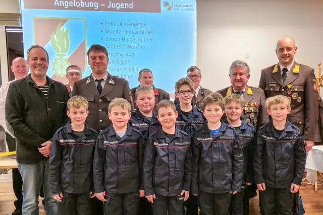 Acht neue Mitglieder wurden in die 25-köpfige Jugendgruppe aufgenommen. | Foto: FF Bad Goisern
