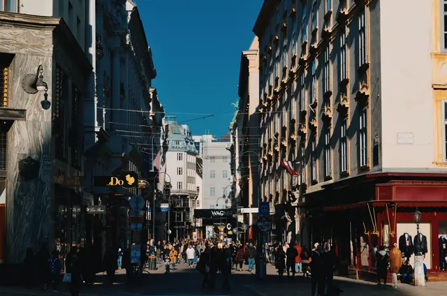 Immer mehr große Ketten und weniger Tradition: so entwickeln sich die Einkaufsstraßen der City. (Archiv) | Foto: Antonio Šećerović/MeinBezirk