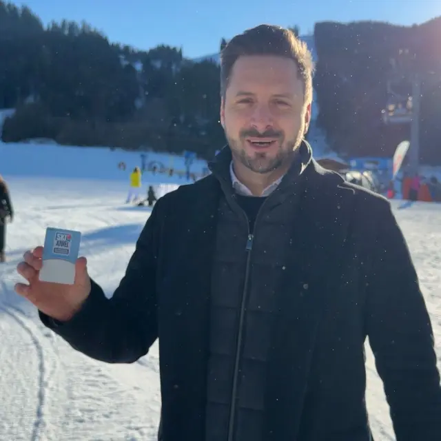 "Kostenloses Skifahren unter besten Bedingungen für Kramsacher Kinder ist gesichert", freut sich Bürgermeister Andreas Gang. | Foto: Gemeinde Kramsach