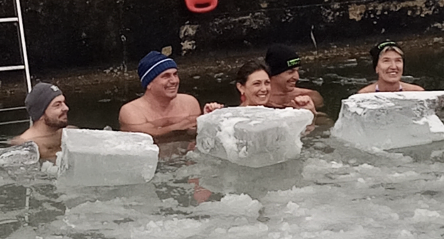 Alle Teilnehmer hatten keine Angst vor dem "kalten Nass"!