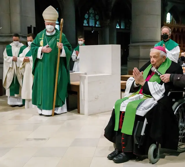 Der verstorbene Altbischof Maximilian Aichern beim Dankgottesdienst im Linzer Mariendom zu seinem 40-jährigen Weihejubiläum. Im Mariendom findet auch das Requiem für Aichern statt. | Foto: Diözese Linz / Wakolbinger