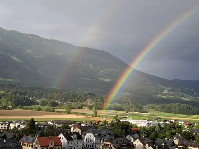 Der Balkon dürfte aufgrund seiner Aussicht Martinas Lieblingsplatzerl sein. | Foto: Martina Weiss